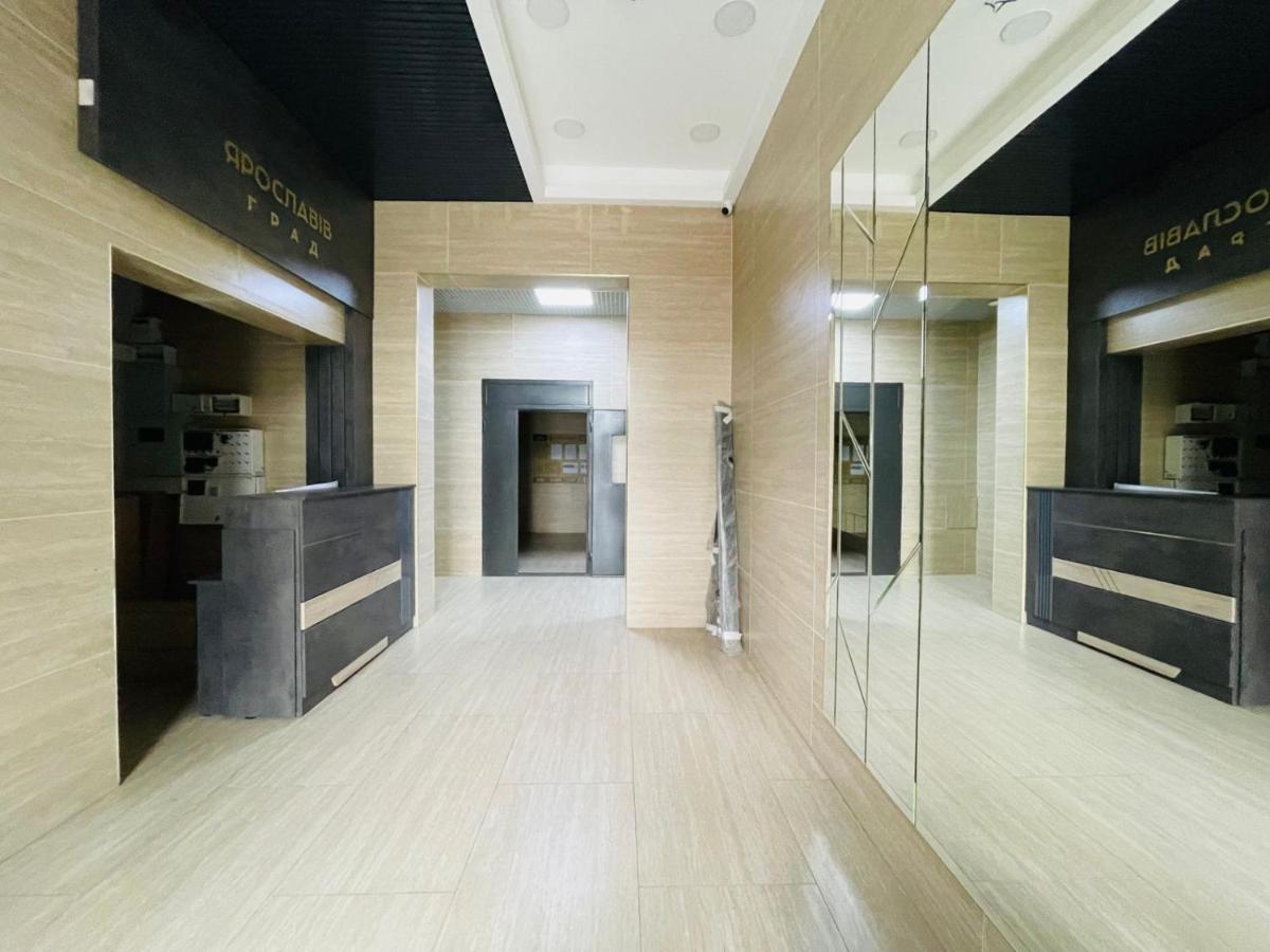 Design Studio In The Center Of Kyiv Residential Complex "Yaroslavov Grad" エクステリア 写真